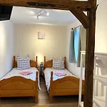 Eifel Refugium Huebsch Appartement *
